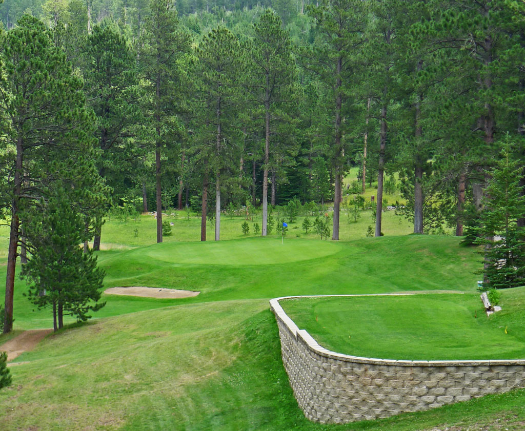 Tomahawk Lake Country Club in Deadwood, SD Always Time for 9
